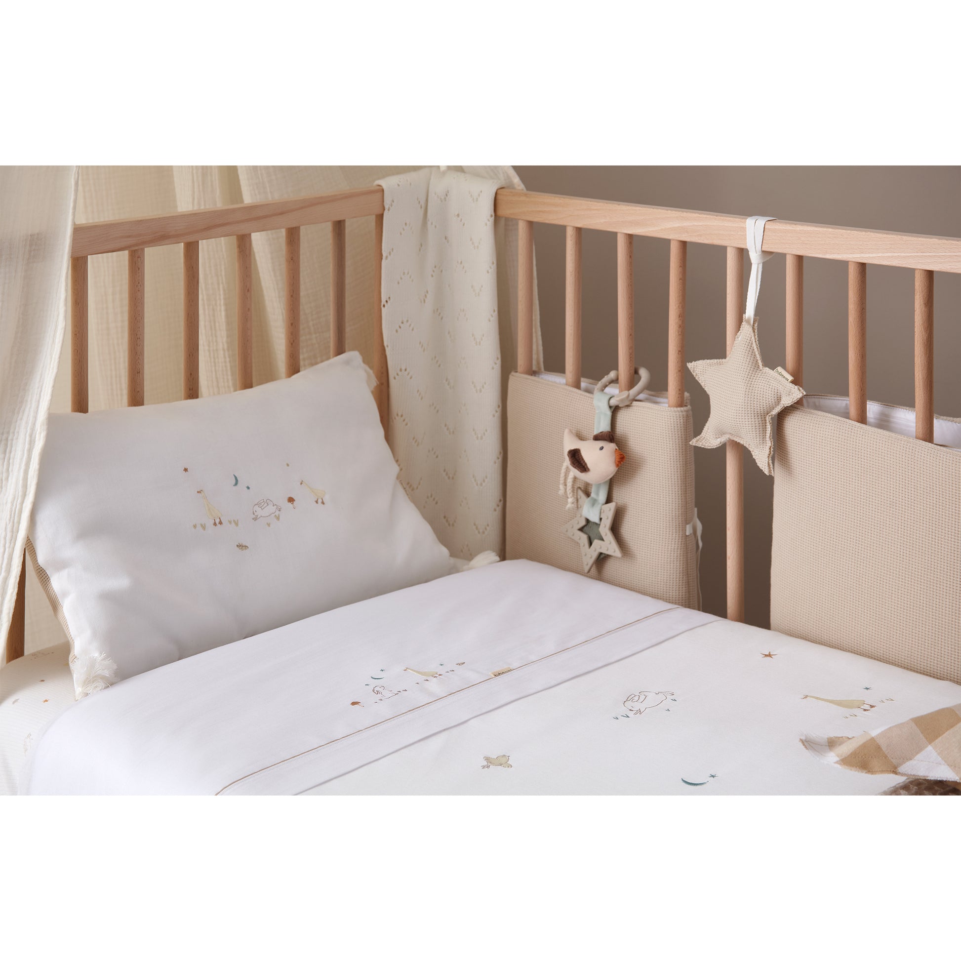 Colgador estrella sonajero Waffle Lino 15x15
